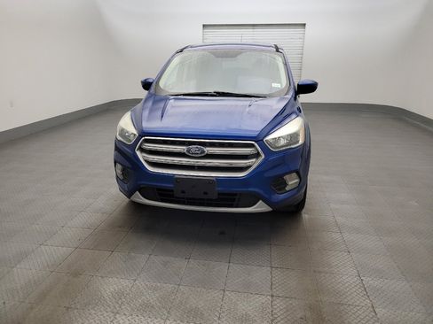 Used 2017 Ford Escape SE FWD image 15