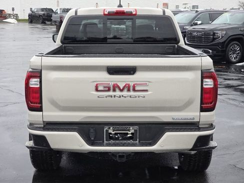 New 2026 GMC Canyon Elevation w/ Convenience Package image 22