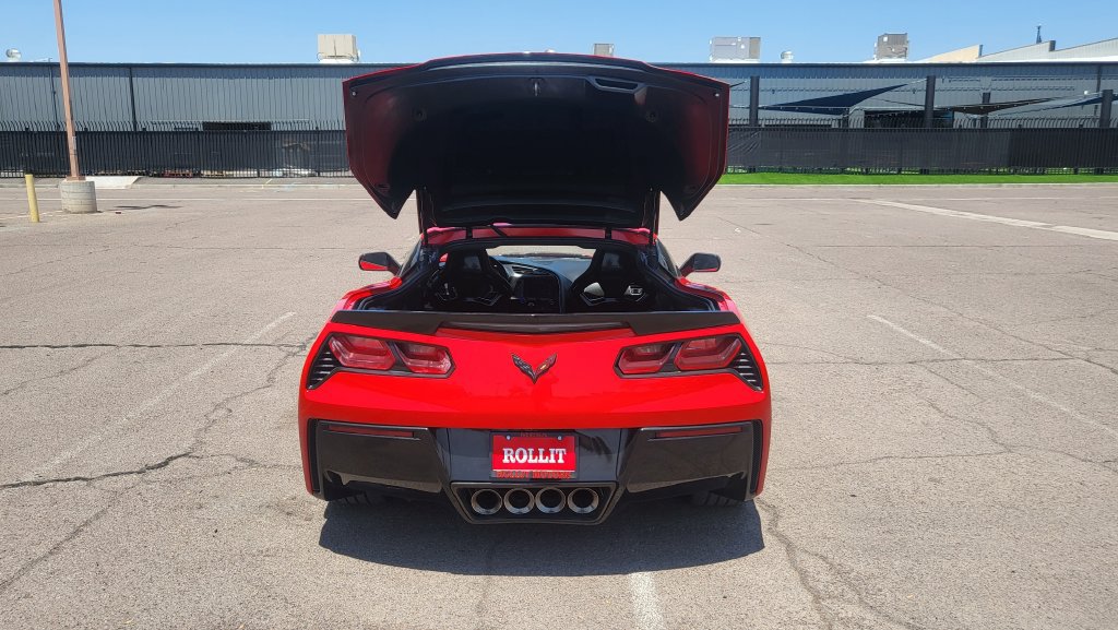 Used 2015 Chevrolet Corvette Stingray Coupe w/ 3LT Preferred Equipment Group RWD image 14