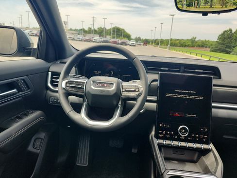 New 2026 GMC Terrain Elevation w/ Elevation Premium Package FWD image 11