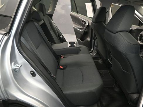 Used 2023 Toyota RAV4 LE image 14