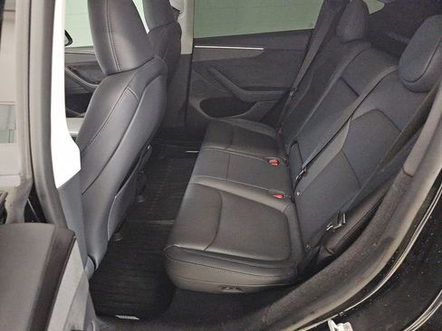 Used 2026 Tesla Model Y Long Range image 9