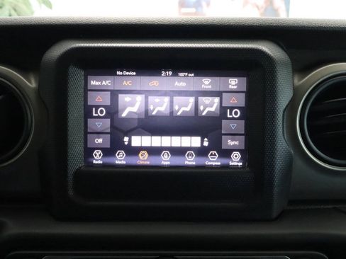 Used 2020 Jeep Wrangler Unlimited Sport S AWD/4WD image 22