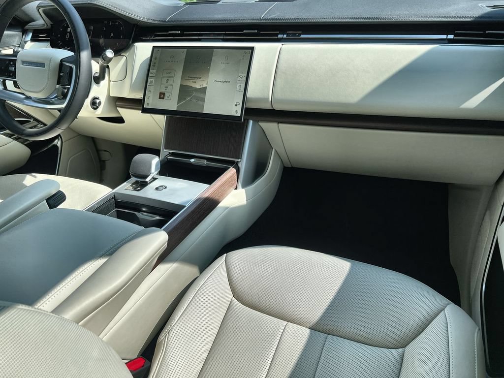New 2026 Land Rover Range Rover SE AWD/4WD image 14