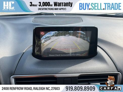 Used 2018 MAZDA MAZDA3 Touring FWD image 30