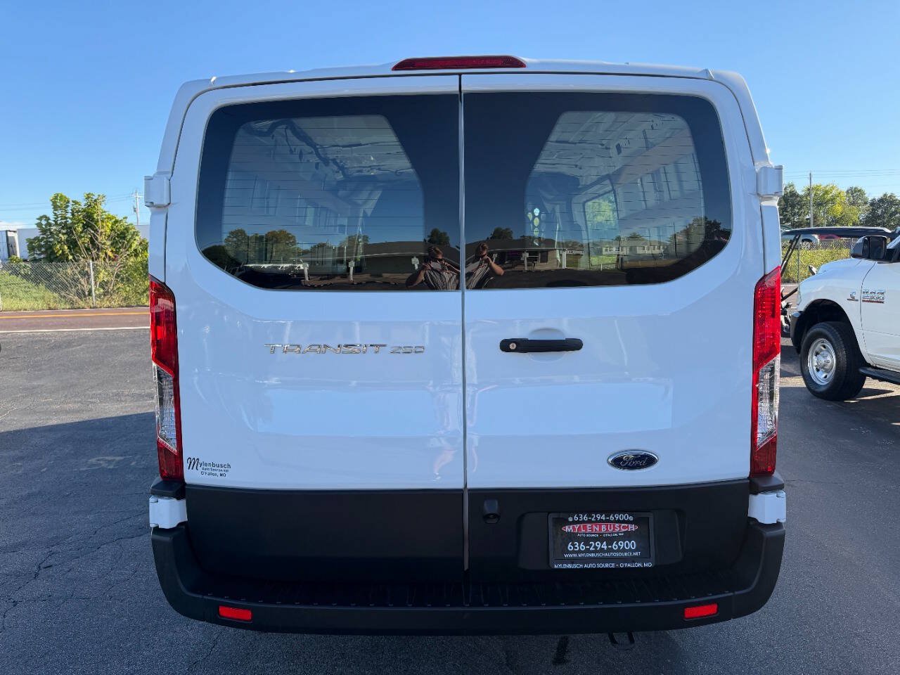Used 2025 Ford Transit 250 Low Roof w/ Exterior Upgrade Package RWD image 7