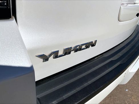 Used 2016 GMC Yukon SLT w/ Open Road Package image 29