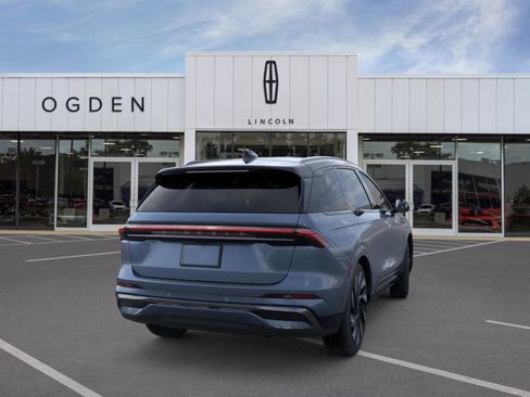 New 2026 Lincoln Nautilus Reserve w/ Jet Appearance Package image 8