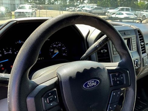 Used 2018 Ford F250 XL w/ STX Appearance Package AWD/4WD image 10