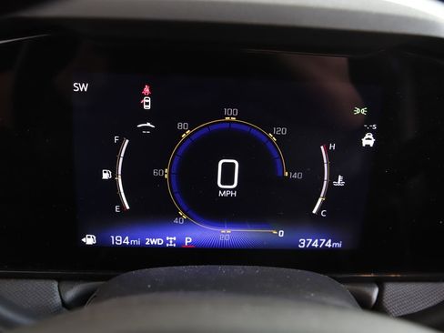 Used 2024 Chevrolet TrailBlazer LT w/ Convenience Package AWD/4WD image 14