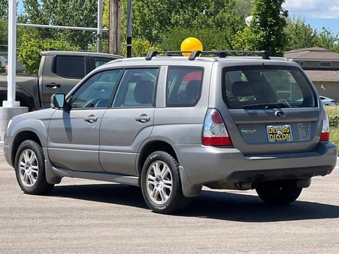 Used 2006 Subaru Forester 2.5XT AWD/4WD image 6