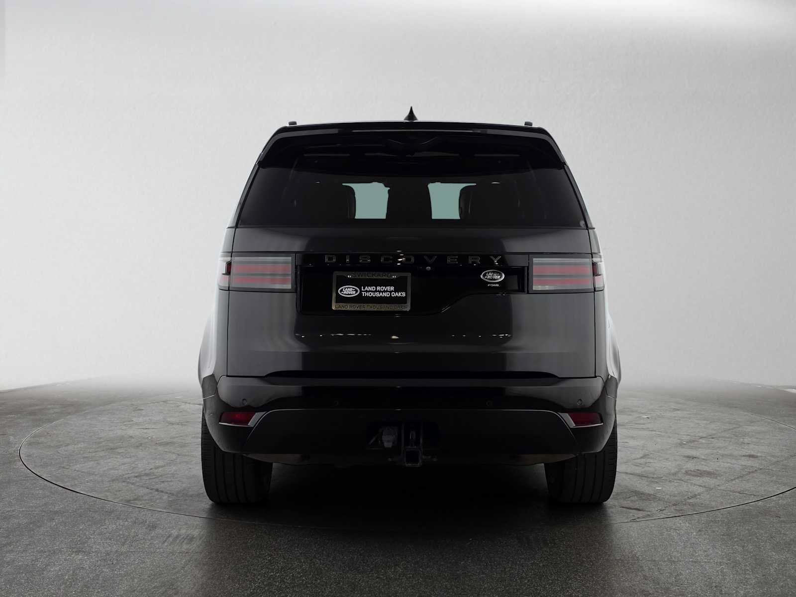 Used 2023 Land Rover Discovery S R-Dynamic AWD/4WD image 4