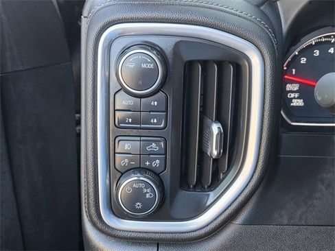 Used 2020 Chevrolet Silverado 1500 LT Trail Boss image 23