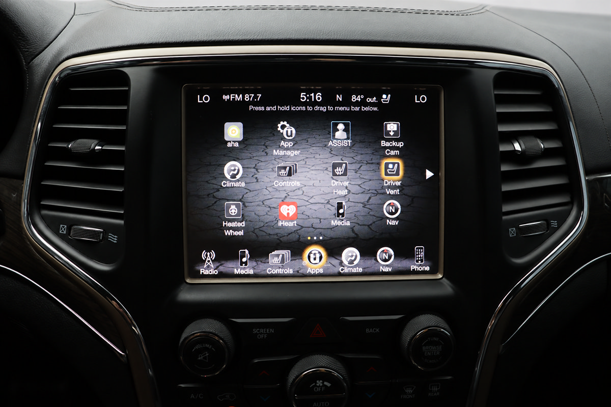 Used 2017 Jeep Grand Cherokee Overland RWD image 35