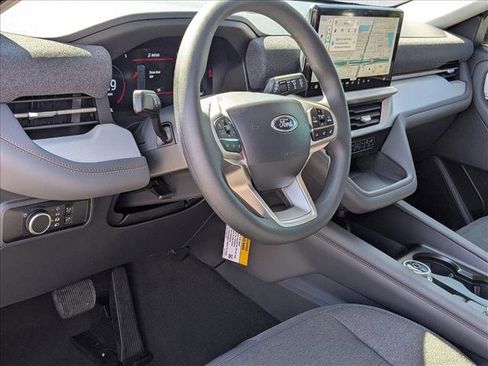 New 2026 Ford Explorer Active image 3