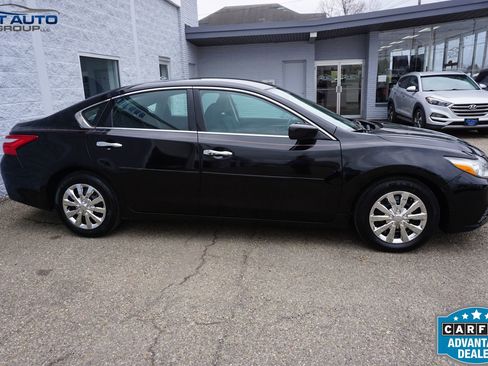 Used 2017 Nissan Altima 2.5 S w/ Power Driver Seat Package image 6
