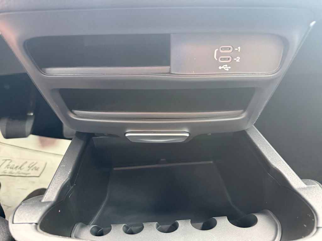 New 2026 Chrysler Pacifica Select FWD image 27