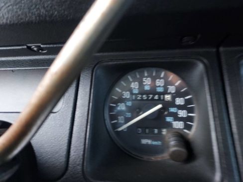 Used 1987 Jeep Wrangler Laredo image 12