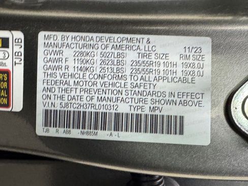 Used 2024 Acura RDX SH-AWD image 11