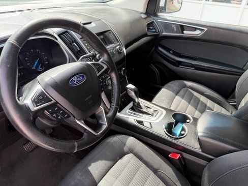 Used 2018 Ford Edge SEL AWD/4WD image 26