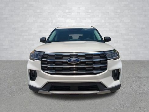 New 2025 Ford Explorer Active w/ Active Comfort Package image 17