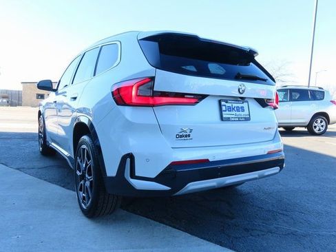 Used 2023 BMW X1 xDrive28i image 5