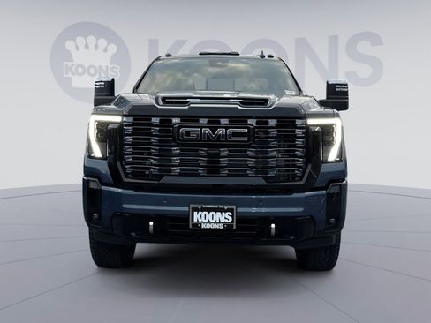 New 2026 GMC Sierra 3500 Denali Ultimate image 10