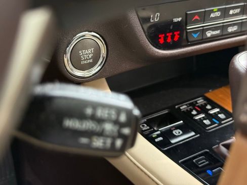 Used 2019 Lexus RX 350 FWD w/ Navigation Package image 35