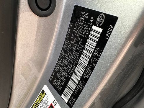 Used 2025 Toyota Camry LE FWD image 9