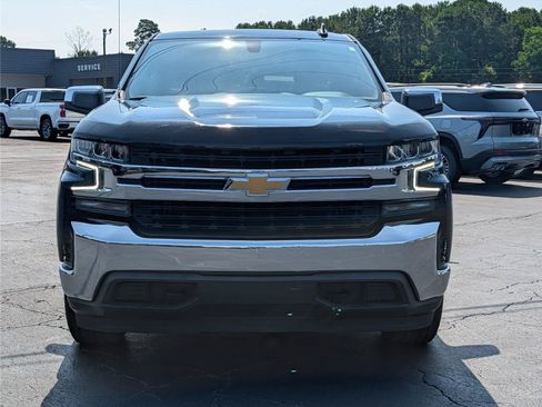 Used 2021 Chevrolet Silverado 1500 LT w/ Z71 Off-Road Package AWD/4WD image 9