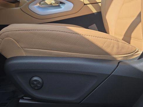 Certified 2026 Mercedes-Benz GLE 350 4MATIC image 10