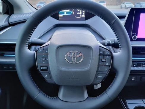 New 2026 Toyota Prius XLE image 18