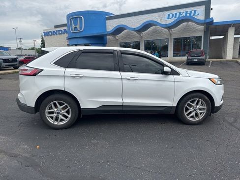 Used 2022 Ford Edge SEL w/ Convenience Package AWD/4WD image 8