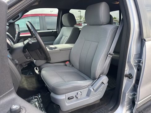 Used 2014 Ford F150 XLT w/ Equipment Group 302A Luxury AWD/4WD image 11