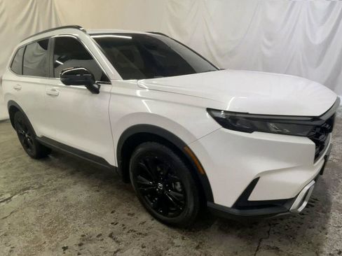 Used 2024 Honda CR-V Sport Touring image 2