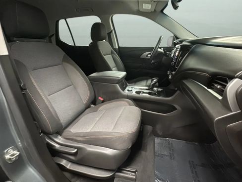 Used 2021 Chevrolet Traverse LS AWD/4WD image 20