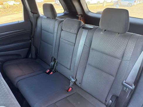 Used 2019 Jeep Grand Cherokee Laredo AWD/4WD image 22