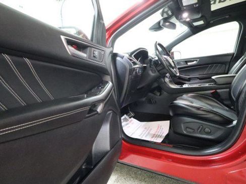 Used 2020 Ford Edge ST w/ Equipment Group 401A AWD/4WD image 9