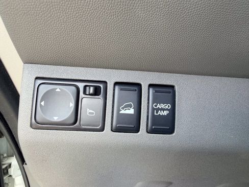 Used 2017 Nissan Frontier SV AWD/4WD image 28