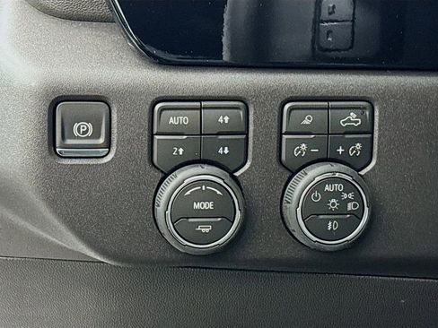 New 2026 Chevrolet Silverado 1500 LT Trail Boss w/ LT Trail Boss Premium Package image 10