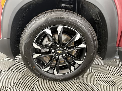 Used 2023 Chevrolet TrailBlazer LT w/ Convenience Package image 13