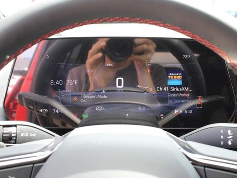 New 2025 Chevrolet Equinox EV RS w/ Convenience Package II image 98