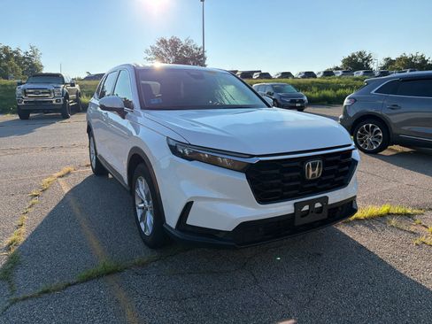 Used 2024 Honda CR-V EX-L image 2