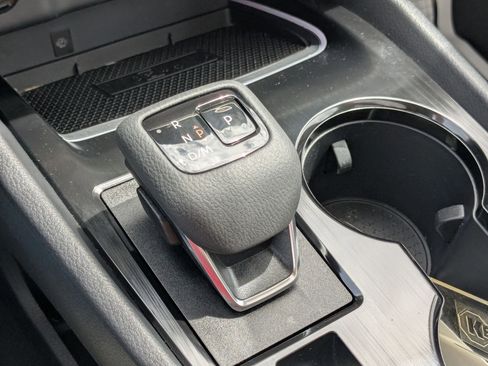 Certified 2024 Nissan Rogue SL w/ SL Premium Package image 15