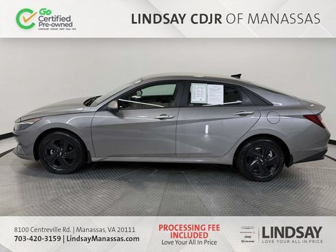 Used 2023 Hyundai Elantra SEL FWD image 5
