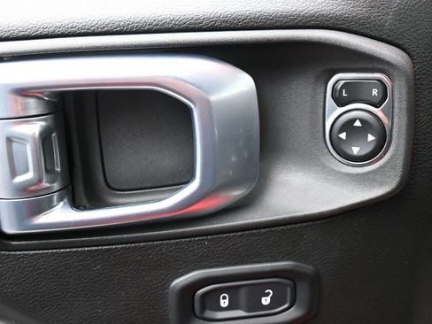 Certified 2021 Jeep Wrangler Unlimited Sport S image 10