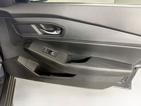 Used 2025 Honda Accord SE image 31