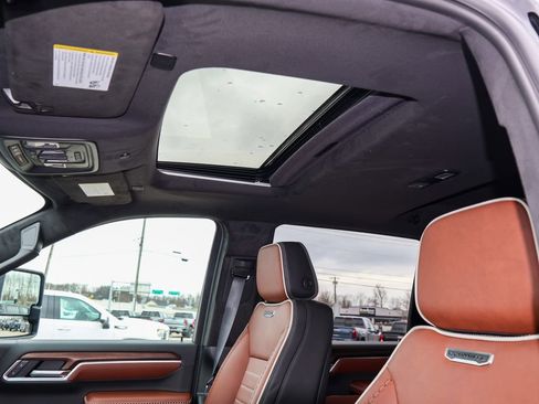 New 2026 GMC Sierra 3500 Denali Ultimate image 10