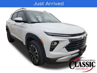 Used 2024 Chevrolet TrailBlazer LT w/ LT Cold Weather Package