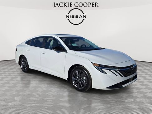 New 2026 Nissan Sentra SL w/ Floor Mat Package image 7